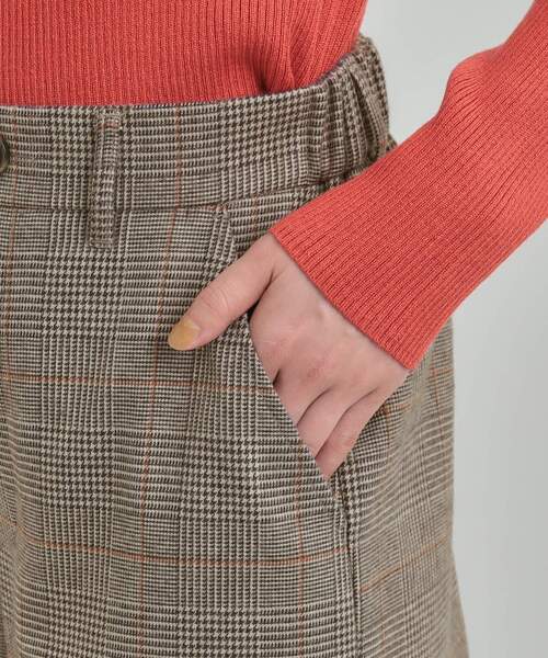 DRESKIP（ドレスキップ）の「【あったか】クラシカルなチェック柄 裏起毛カーブパンツ（その他パンツ・レディース・グレー系1/ベージュ系1・01/02/03/04）」の16枚目の写真