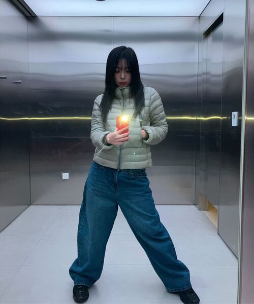 MUSINSA STANDARD（ムシンサスタンダード）の「[ヒートタンダード] クルーネック長袖Tシャツ [ブラック]（Tシャツ/カットソー・メンズ・その他・SMALL/MEDIUM/LARGE/X-LARGE/XX-LARGE/XXX-LARGE）」の5枚目の写真