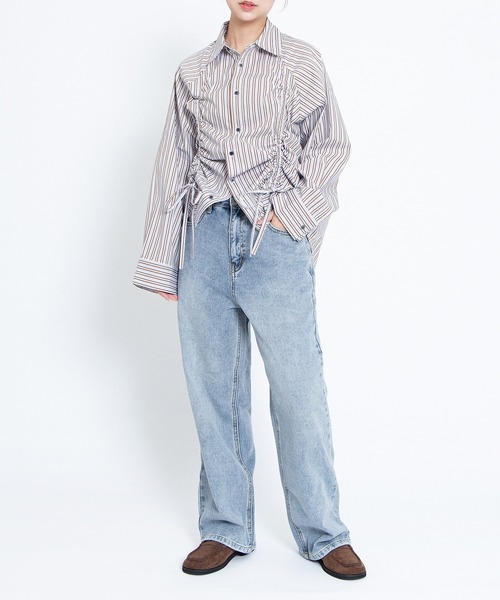 PUNYUS（プニュズ）の「レギュラーデニムパンツ（デニムパンツ・レディース・ブラック/ライトブルー・2/1/5/4/3）」の5枚目の写真