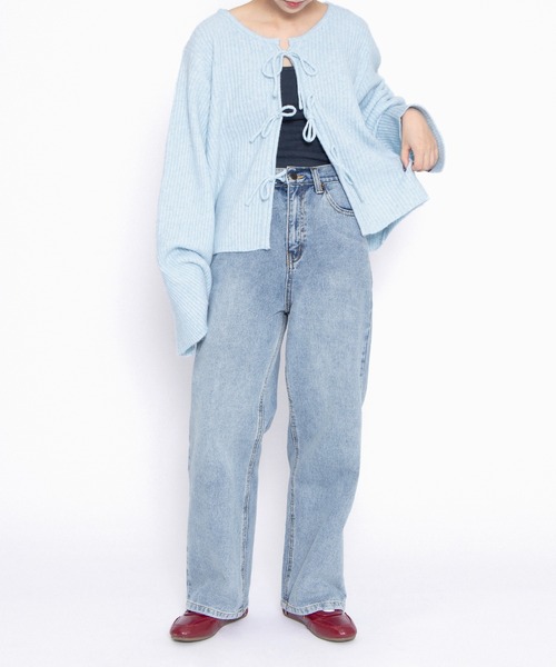 PUNYUS（プニュズ）の「レギュラーデニムパンツ（デニムパンツ・レディース・ブラック/ライトブルー・2/1/5/4/3）」の12枚目の写真