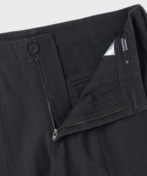 MUSINSA STANDARD（ムシンサスタンダード）の「ワイドレプリカファティーグパンツ[ダークグレー]（その他パンツ・メンズ・その他・26/27/28/36/38/40/42/29/30/31/32/33/34）」の3枚目の写真