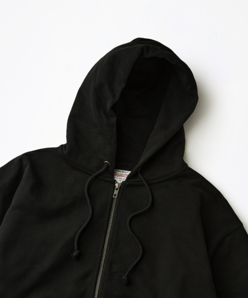 OUTSTANDING（アウトスタンディング）の「AUTHENTIC COMFORT HOOD ZIP SWEAT_BLACK（パーカー・メンズ・その他・MEDIUM/LARGE/X-LARGE）」の4枚目の写真
