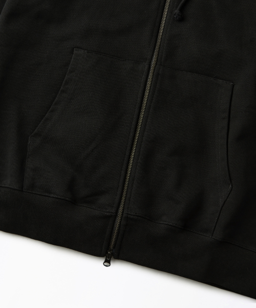 OUTSTANDING（アウトスタンディング）の「AUTHENTIC COMFORT HOOD ZIP SWEAT_BLACK（パーカー・メンズ・その他・MEDIUM/LARGE/X-LARGE）」の6枚目の写真