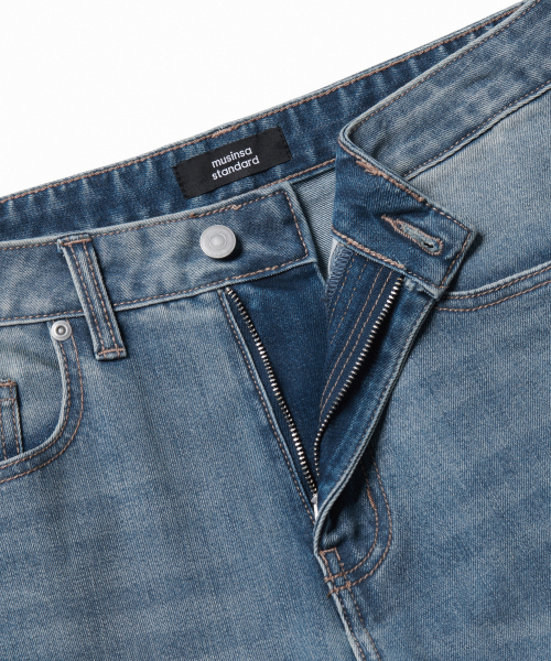 MUSINSA STANDARD（ムシンサスタンダード）の「[クールタンダード] レギュラーフィットデニムパンツ [ライトインディゴ]（デニムパンツ・メンズ・その他・40/38/42/36/34/32/30/31/26/27/28/29/33）」の5枚目の写真