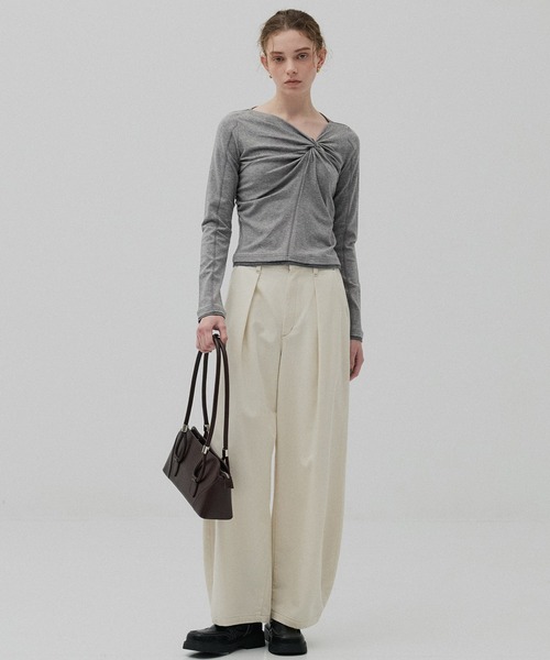 PUBLIC TOKYO(パブリックトウキョウ)の「ツイストロングTEE(Tシャツ/カットソー・レディース・ライトグレー/ブラウン・FREE)」の4枚目の写真