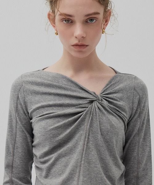 PUBLIC TOKYO(パブリックトウキョウ)の「ツイストロングTEE(Tシャツ/カットソー・レディース・ライトグレー/ブラウン・FREE)」の18枚目の写真