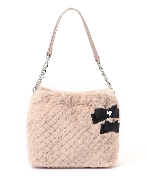 TO BE CHIC(トゥー ビー シック)の「ダイヤ柄フェイクファー ショルダーバッグ(ショルダーバッグ・レディース・ベージュ/ブラック・FREE)」の1枚目の写真