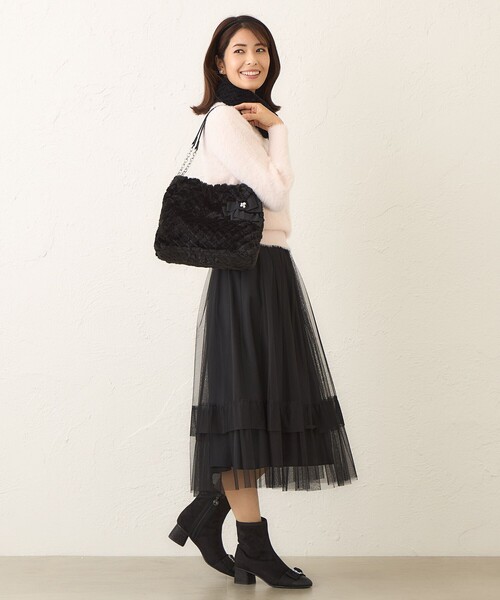 TO BE CHIC(トゥー ビー シック)の「ダイヤ柄フェイクファー ショルダーバッグ(ショルダーバッグ・レディース・ベージュ/ブラック・FREE)」の5枚目の写真