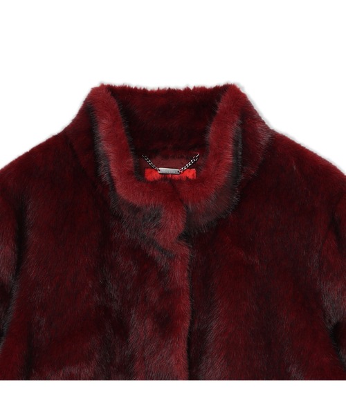 Guess（ゲス）の「LUNA Faux Fur Jacket アウター ジャケット （その他アウター・レディース・ブラック/ワインレッド・X-SMALL/MEDIUM/LARGE/SMALL）」の4枚目の写真