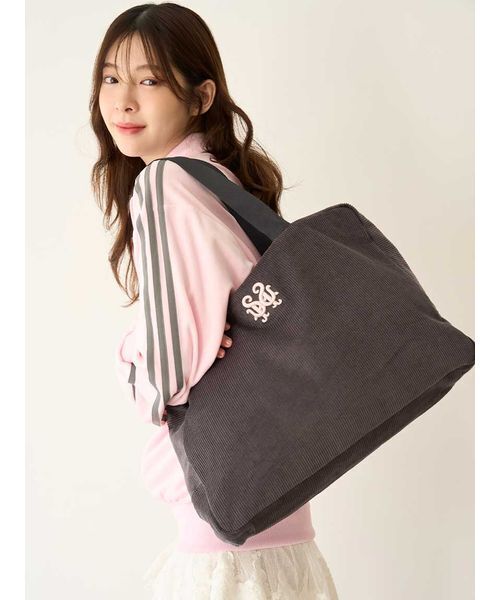 SNIDEL HOME（スナイデルホーム）の「【WEB限定カラーあり】ビッグボストンバッグ（ボストンバッグ・レディース・アイボリー/グレー/ブラウン/ピンク・F）」の14枚目の写真