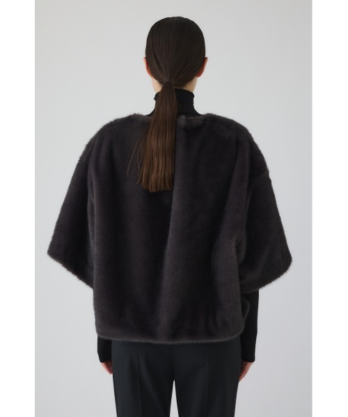 RIM.ARK(リムアーク)の「Square fur tops スクエアファートップス(Tシャツ/カットソー・レディース・ベージュ/グレー・FREE)」の11枚目の写真