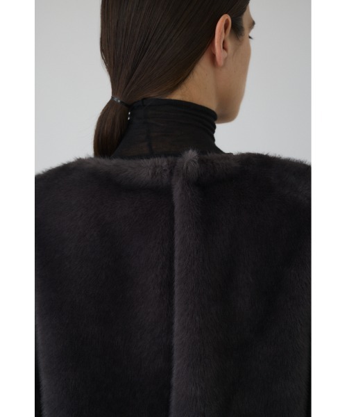 RIM.ARK(リムアーク)の「Square fur tops スクエアファートップス(Tシャツ/カットソー・レディース・ベージュ/グレー・FREE)」の14枚目の写真