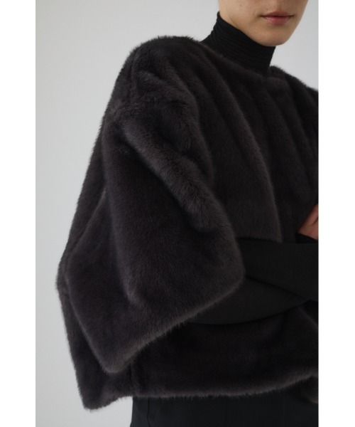 RIM.ARK(リムアーク)の「Square fur tops スクエアファートップス(Tシャツ/カットソー・レディース・ベージュ/グレー・FREE)」の15枚目の写真