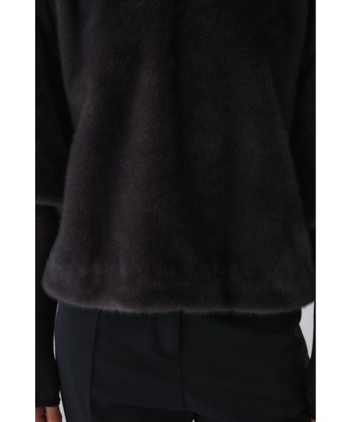 RIM.ARK(リムアーク)の「Square fur tops スクエアファートップス(Tシャツ/カットソー・レディース・ベージュ/グレー・FREE)」の16枚目の写真