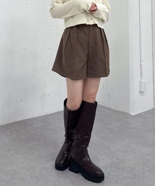 archives（アルシーヴ）の「Ｄカン付タックショートパンツ（その他パンツ・レディース・ブラック/チャコールグレー/モカ・MEDIUM）」の12枚目の写真