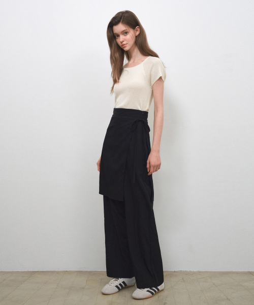 WEDNESDAYOASISFORWOMEN(ウェンズデー オアシス フォー ウーマン)の「デイジーレイヤードラップスカートパンツ_BLACK(W25-PT17)(その他パンツ・レディース・ブラック・SMALL/MEDIUM)」の2枚目の写真