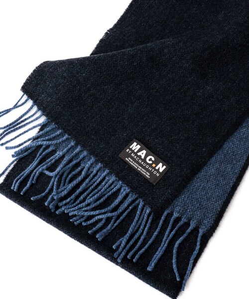 NOLLEY’S(ノーリーズ)の「【MAC.N/マックエヌ】Lambswool Dual Scarf 25(ストール/ショール・メンズ・チャコールグレー/ネイビー・FREE)」の4枚目の写真