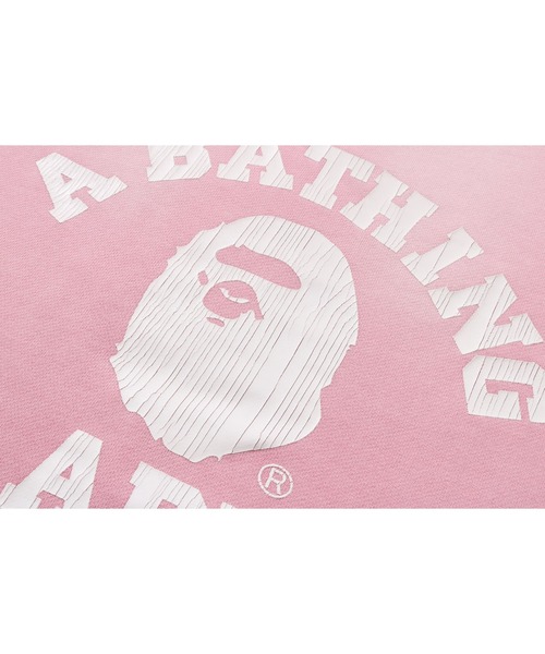 A BATHING APE（アベイシングエイプ）の「VINTAGE WASHED COLLEGE CREWNECK SWEATSHIRT（スウェット・レディース・サックスブルー/チャコール/ピンク・MEDIUM/SMALL）」の9枚目の写真