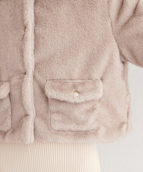 natural couture（ナチュラルクチュール）の「フェイクファーショートコート（その他アウター・レディース・ピンク/ブラウン/グレイッシュベージュ・FREE）」の4枚目の写真