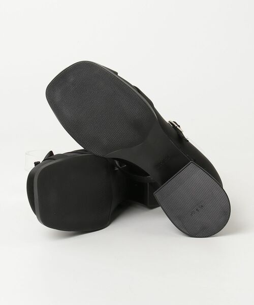 Per sist ence(パーシエンス)の「サテンリボンストラップパンプス(パンプス・レディース・シルバー/アイボリー/ブラック・MEDIUM/LARGE)」の5枚目の写真