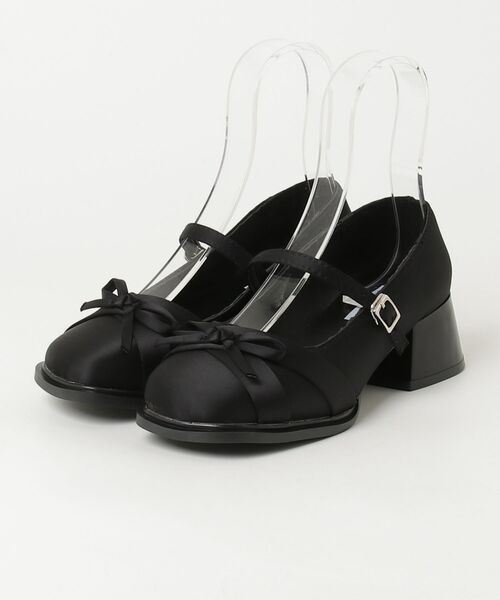 Per sist ence(パーシエンス)の「サテンリボンストラップパンプス(パンプス・レディース・シルバー/アイボリー/ブラック・MEDIUM/LARGE)」の6枚目の写真