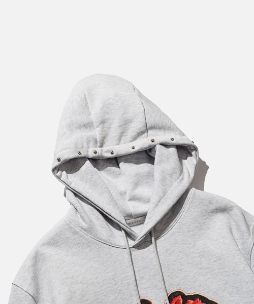 VASTIC(バスティック)の「スタッドダブルステッチフードパーカー_アッシュグレー(パーカー・メンズ・その他・LARGE/MEDIUM)」の4枚目の写真