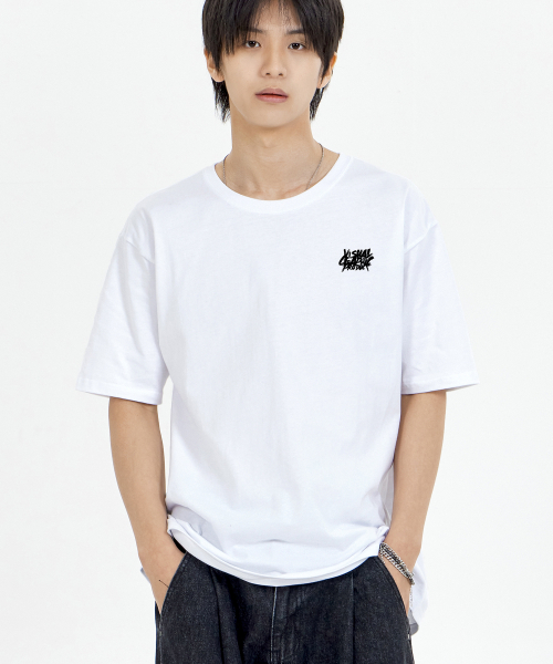 BY.L(バイエル)の「ペイントグラフィティロゴ半袖Tシャツホワイト(Tシャツ/カットソー・メンズ・その他・XX-LARGE/X-LARGE/LARGE/MEDIUM)」の2枚目の写真