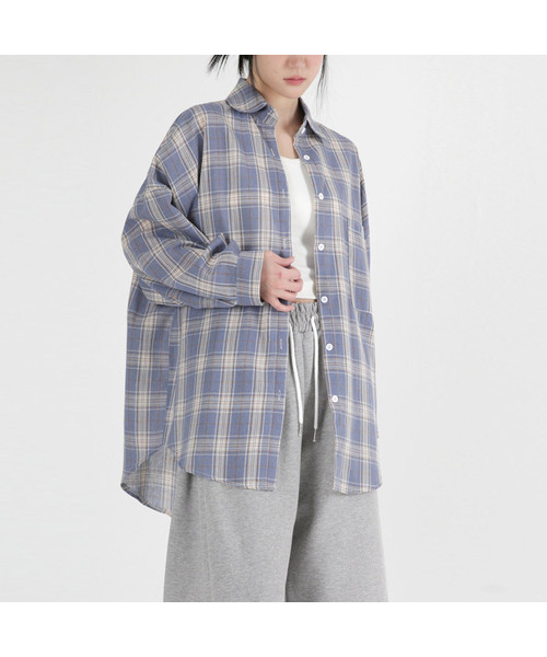 UMM(ウム)の「レディースポケットオーバーサイズチェックシャツ2カラー(シャツ/ブラウス・レディース・スカイブルー/チャコール・F)」の1枚目の写真