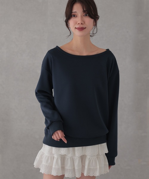 DAYRA(デイラ)の「ラウンドネック ベーシック 長袖 スウェット プルオーバー(スウェット・レディース・アイボリー/ダークグレー/ネイビー/ベージュ/ブラック/ホワイト/グレー/ライトグレー・M/L/XL)」の8枚目の写真