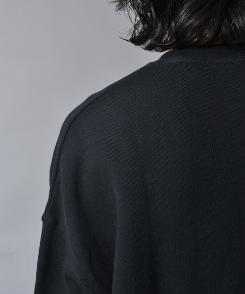 AMERICAN RAG CIE（アメリカンラグシー）の「AMERICAN RAG CIE ビッグシルエットスウェット【WEB限定】（スウェット・メンズ・ホワイト/ブラック/グレー・1/2）」の7枚目の写真