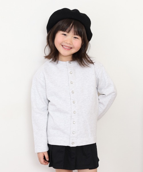 OMNES（オムネス）の「裏毛スウェット パールドットカーディガン KIDS（カーディガン/ボレロ・キッズ・グレー/ホワイト/ピンクベージュ/ブラック・100cm/120cm/130cm/110cm/140cm）」の13枚目の写真