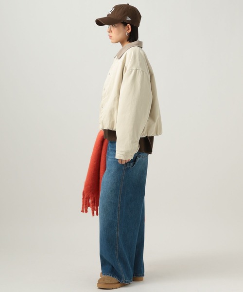 BAYFLOW（ベイフロー）の「[内側ボアで暖かい]裏ボアショートブルゾン（ブルゾン・レディース・オフホワイト/インディゴブルー・FREE）」の4枚目の写真