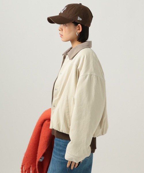 BAYFLOW（ベイフロー）の「[内側ボアで暖かい]裏ボアショートブルゾン（ブルゾン・レディース・オフホワイト/インディゴブルー・FREE）」の7枚目の写真