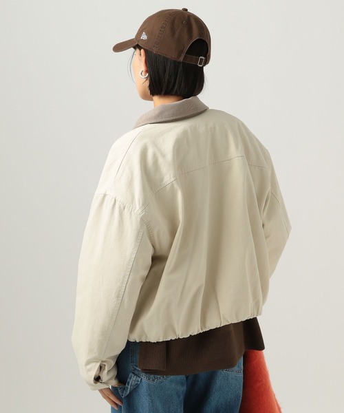 BAYFLOW（ベイフロー）の「[内側ボアで暖かい]裏ボアショートブルゾン（ブルゾン・レディース・オフホワイト/インディゴブルー・FREE）」の8枚目の写真