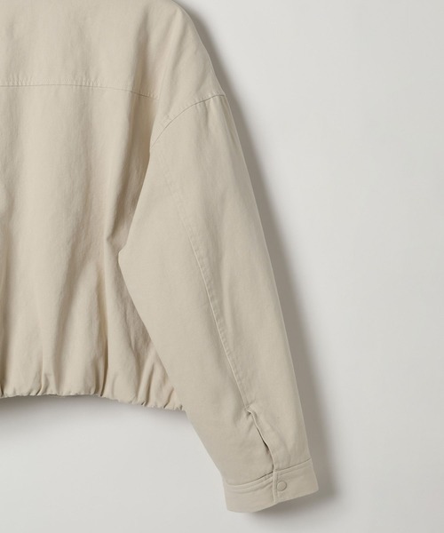 BAYFLOW（ベイフロー）の「[内側ボアで暖かい]裏ボアショートブルゾン（ブルゾン・レディース・オフホワイト/インディゴブルー・FREE）」の20枚目の写真