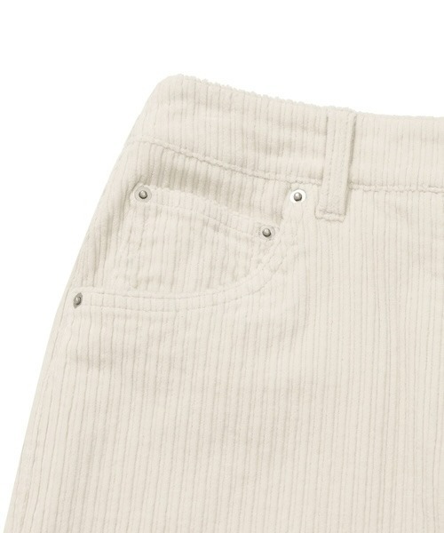 COVERNAT（カバーナット）の「WOMEN'S STRAIGHT CORDUROY PANTS（その他パンツ・レディース・アイボリー・MEDIUM/SMALL）」の11枚目の写真
