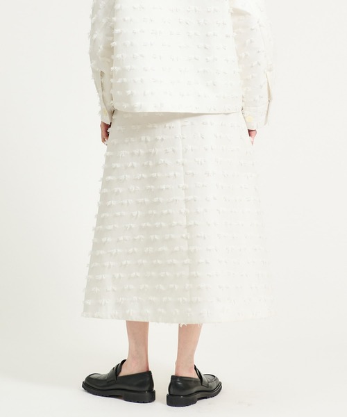 ESTNATION（エストネーション）の「ESTNATION / リボンカットジャガードスカート（スカート・レディース・ブラック/ホワイト・38/36）」の4枚目の写真