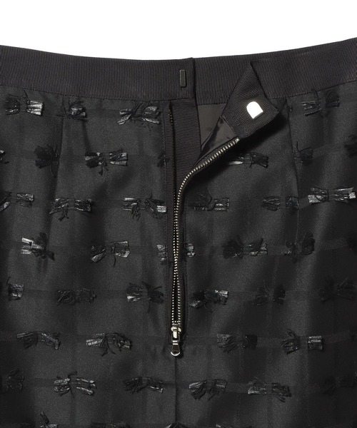 ESTNATION（エストネーション）の「ESTNATION / リボンカットジャガードスカート（スカート・レディース・ブラック/ホワイト・38/36）」の10枚目の写真