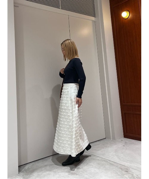 ESTNATION（エストネーション）の「ESTNATION / リボンカットジャガードスカート（スカート・レディース・ブラック/ホワイト・38/36）」の17枚目の写真