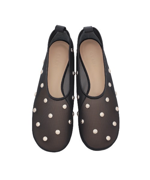 CLANE（クラネ）の「STUDDED MESH FLAT SHOES（パンプス・レディース・ベージュ/ブラック・36/37/38）」の14枚目の写真