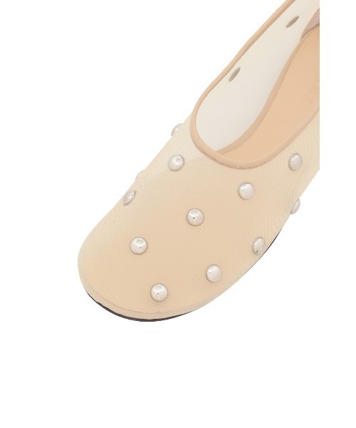 CLANE（クラネ）の「STUDDED MESH FLAT SHOES（パンプス・レディース・ベージュ/ブラック・36/37/38）」の19枚目の写真