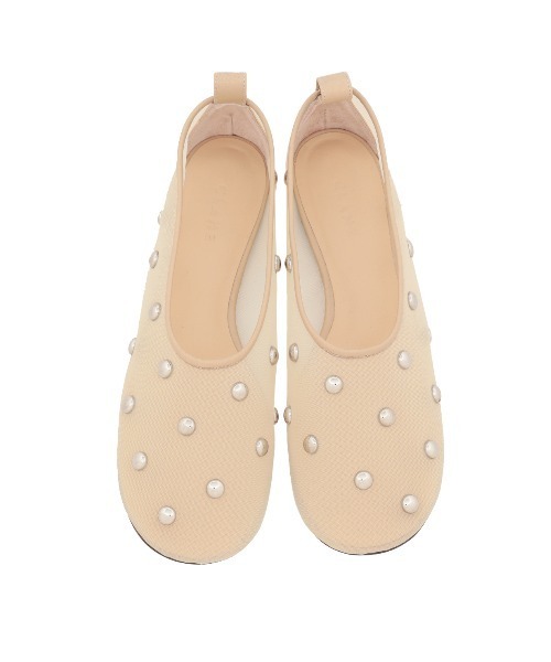 CLANE（クラネ）の「STUDDED MESH FLAT SHOES（パンプス・レディース・ベージュ/ブラック・36/37/38）」の21枚目の写真