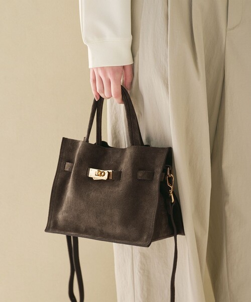 VIOLAd'ORO（ヴィオラドーロ）の「＜VIOLAd’ORO＞スエード 2WAY トートバッグ（ショルダーバッグ・レディース・モカ・FREE）」の5枚目の写真