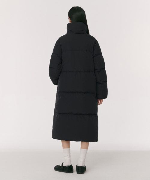 MUSINSA STANDARD WOMAN（ムシンサスタンダードウーマン）の「ウィメンズハイネックミニマルロングダウンパーカー[ブラック]（ダウンジャケット/コート・レディース・その他・SMALL/MEDIUM/LARGE/X-SMALL）」の2枚目の写真