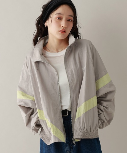 RAGEBLUE（レイジブルー）の「選べるシルエット/スタンドネックナイロンブルゾン（ブルゾン・レディース・ネイビー/オフホワイト/ライトグレー・MEDIUM/LARGE）」の10枚目の写真