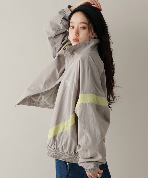 RAGEBLUE（レイジブルー）の「選べるシルエット/スタンドネックナイロンブルゾン（ブルゾン・レディース・ネイビー/オフホワイト/ライトグレー・MEDIUM/LARGE）」の11枚目の写真