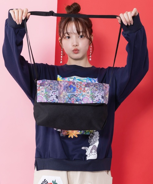 ScoLar(スカラー)の「661433:柄x無地2way口折れミニショルダーバッグ(ショルダーバッグ・レディース・オフホワイト/ブラック/キャメル・FREE)」の1枚目の写真