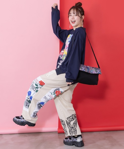 ScoLar(スカラー)の「661433:柄x無地2way口折れミニショルダーバッグ(ショルダーバッグ・レディース・オフホワイト/ブラック/キャメル・FREE)」の4枚目の写真