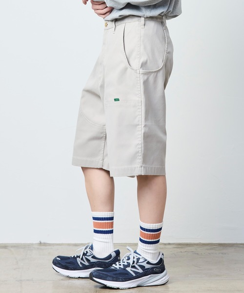 L.L.Bean(エルエルビーン)の「【JAPAN EDITION】プロスペクト・ダブル・ニー・ショーツ(その他パンツ・メンズ・グレイッシュベージュ/グレー・LARGE/MEDIUM)」の22枚目の写真