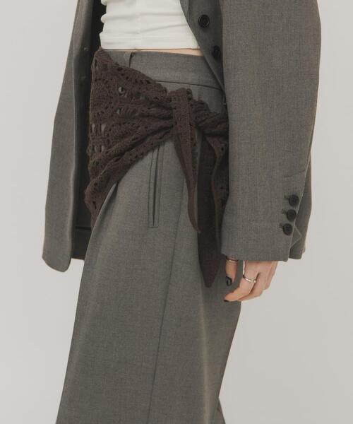 KBF(ケイビーエフ)の「トライアングルクロシェスカーフ(バンダナ/スカーフ・レディース・ダークブラウン/アイボリー・ONE)」の13枚目の写真